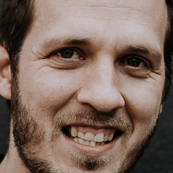 026 – Johan Steenkamp Working Around The World